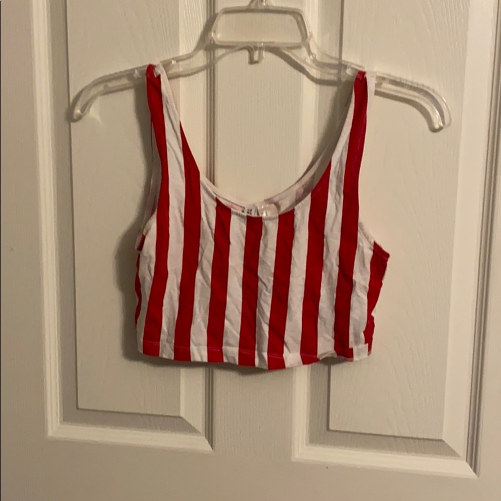 Tank top crop top